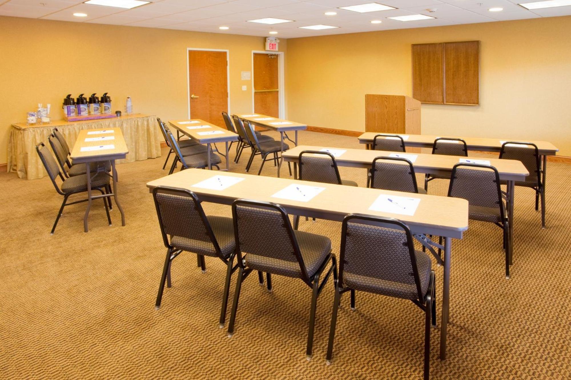 Holiday Inn Express Hotel & Suites Weston By Ihg Zewnętrze zdjęcie